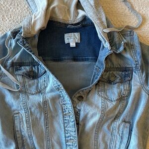 Market & Spruce Light Blue Jean Jacket with Gray Hood